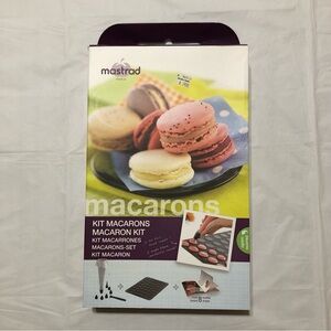 NWT mastrad Macaron Kit